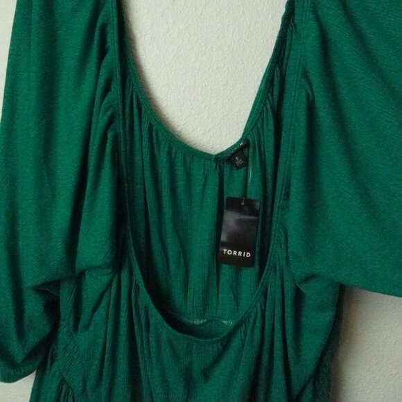 Torrid TEXTURED JERSEY SMOCKED WAIST TOP Womens Plus Size 6X Green NEW NWT - Picture 6 of 14